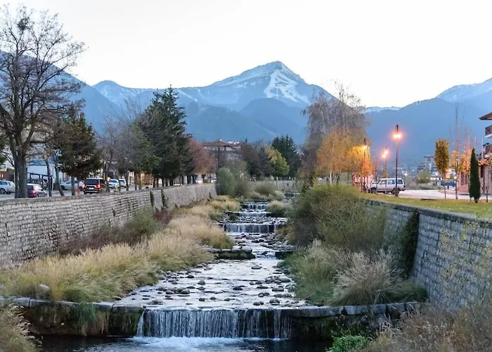 Cosy In The Center Of 班斯科